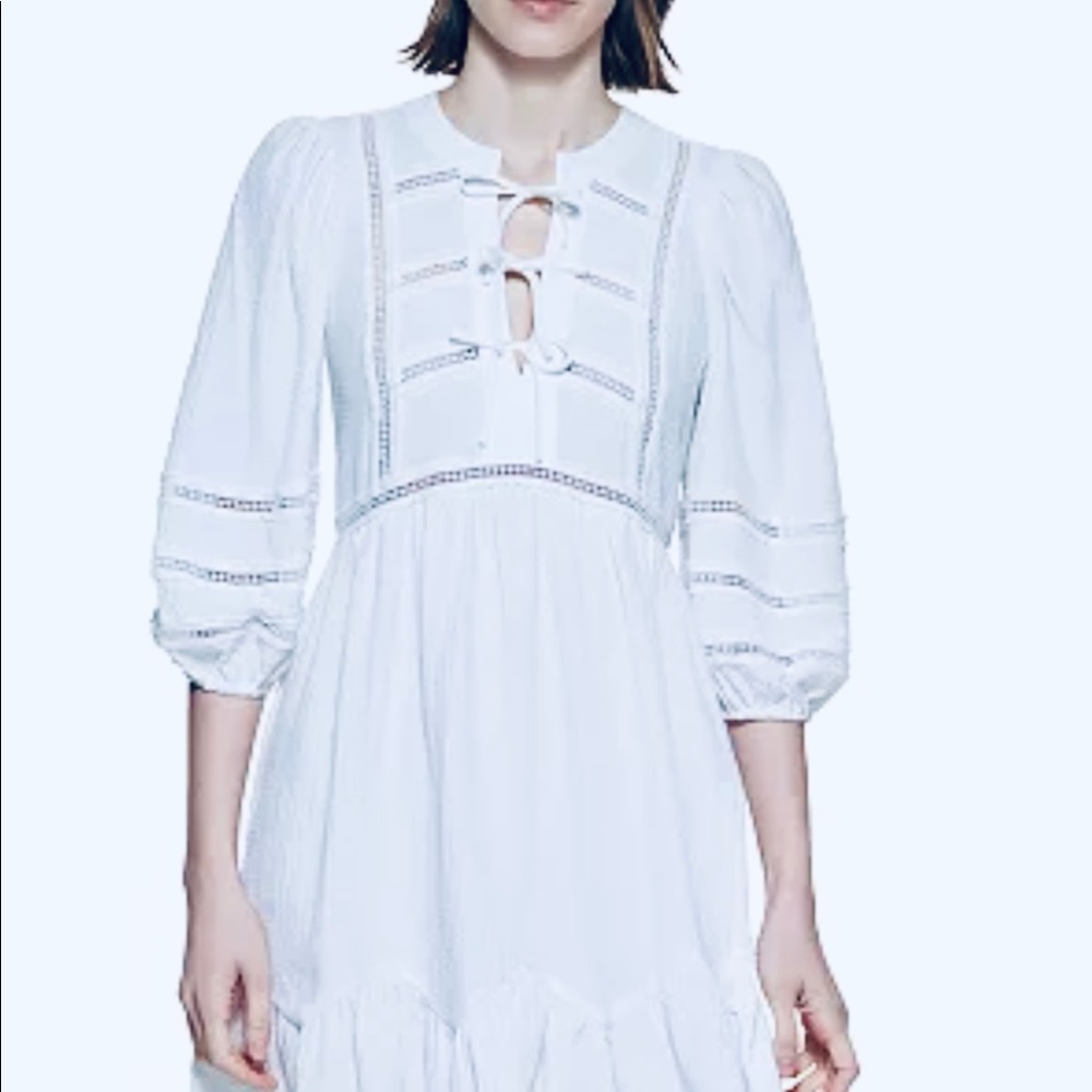 Brand new, never worn Calvin Klein’s bohemian spirt beautiful summer dress!!